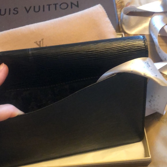 LV Epi Montaigne 23 evening clutch bag -original box + dust bag & care booklet - Picture 6 of 15